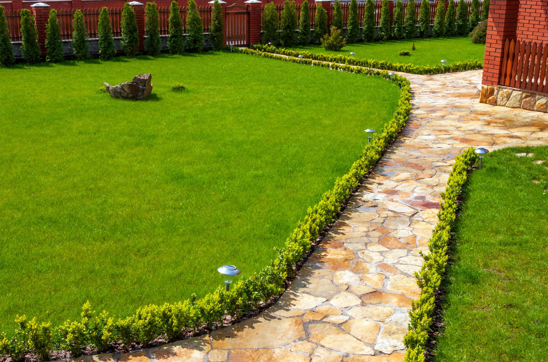 Curbing Options Find the Perfect Fit for Your Landscape